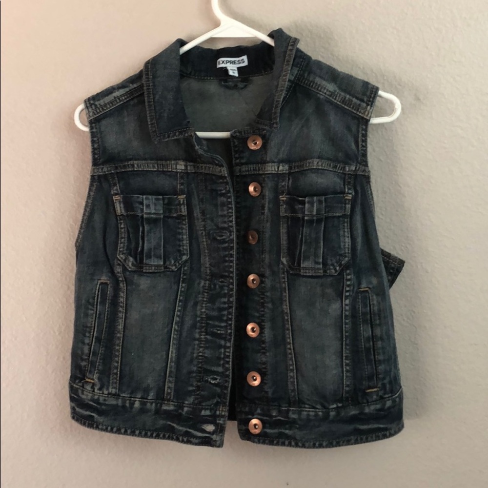 Dark wash denim jacket NWOT